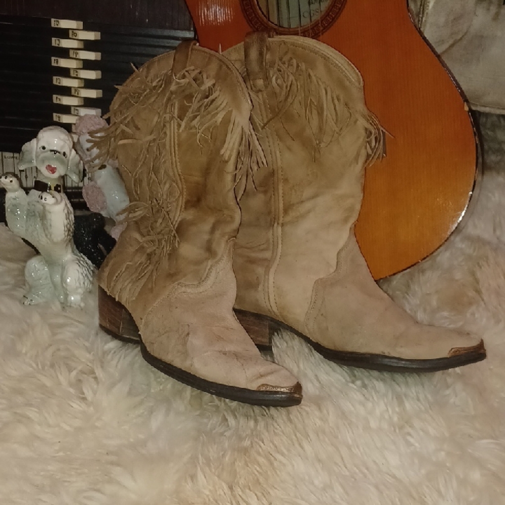 ACME Vintage Fringe Beige Leather Cowgirl Rosegold Metal Toe Boots sz.9